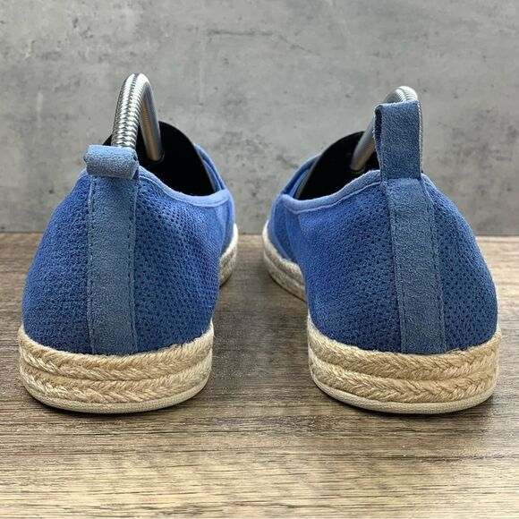 Clarks~Women’s~Soft Cushion Slip On Blue Suede Round Toe Shoes~Size 11M - Picture 4 of 9